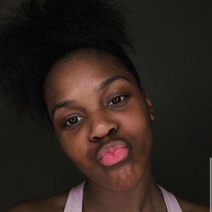 Meet your Posher, Janaya